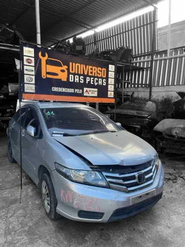 SUCATA HONDA CITY 2013 1.5 GASOLINA