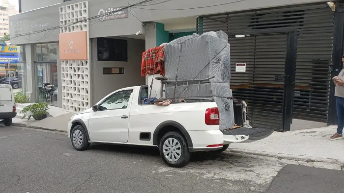 Carretos L& D 99,99 chama