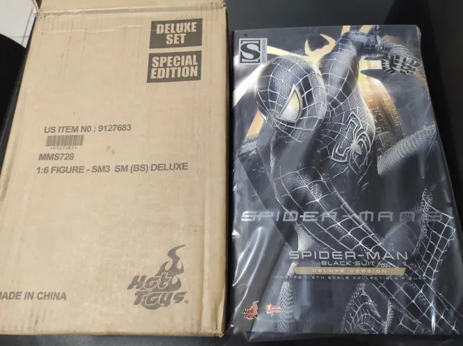 Action Figure Hot Toys Spider-Man Black Suit Deluxe Special Edition homem aranha Tobey Mag