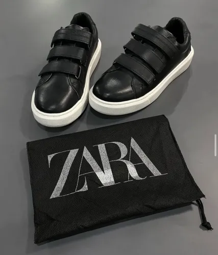 Tênis Zara com velcro - Novo! 38 ao 43