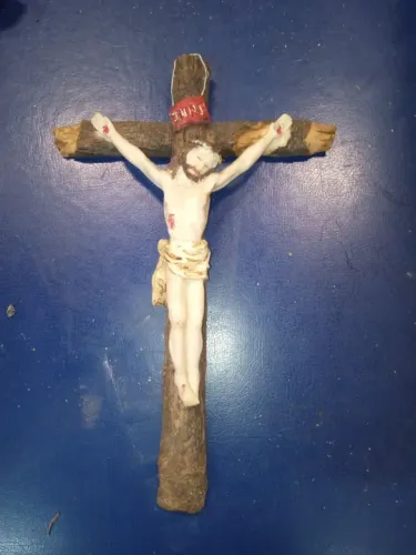 Crucifixo de Parede 25x18