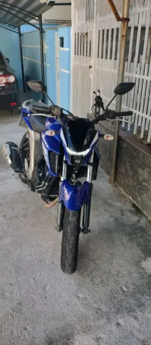 Yamaha FZ 25 