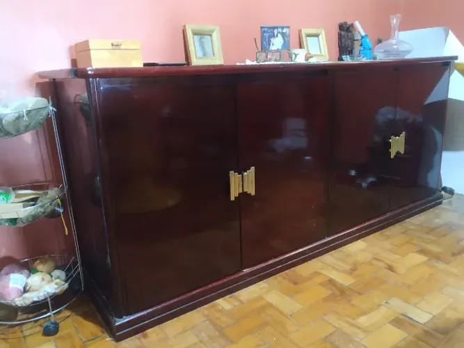 Aparador / Buffet de madeira