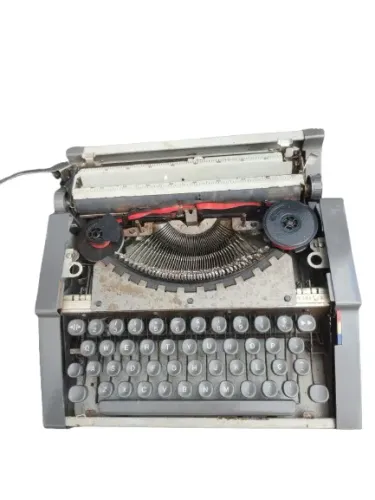 Maquina Escrever Olivetti Tropical Datilografia Funciona G6b Precisa de limpeza e lubrific