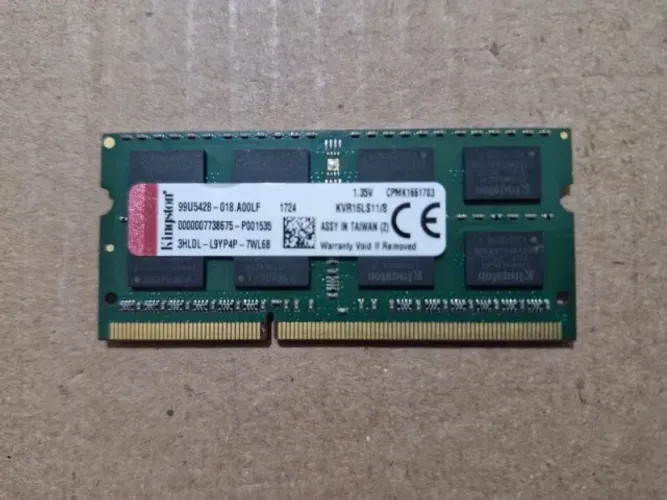 Memória Kingston DDR3 8GB 12800s  KVR16LS11/8 Usada