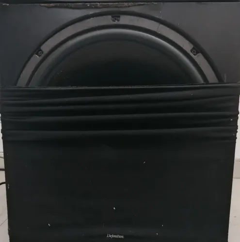 Subwoofer Definitive "Com defeito"