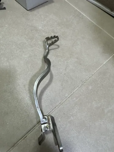 Pedal freio traseiro CRF 250 F