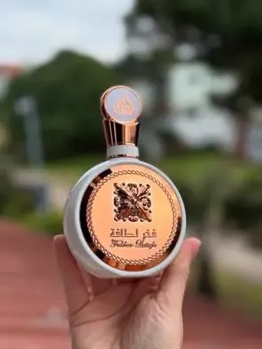 PERFUME ÁRABE FAHKAR ROSE 
