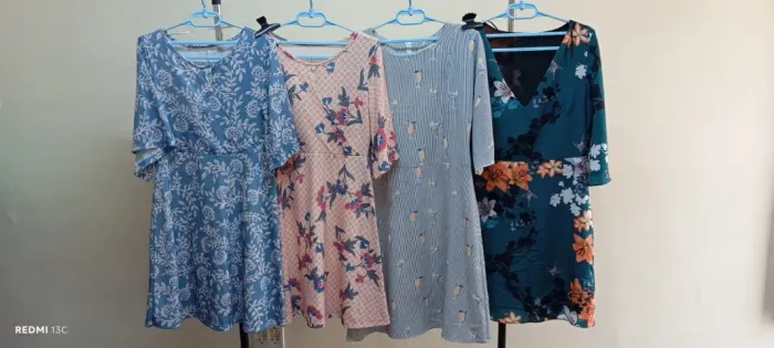 lote c/4 vestidos novos tamanho P