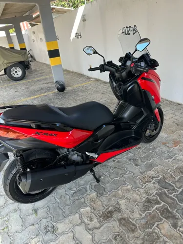 Moto XMax 250c