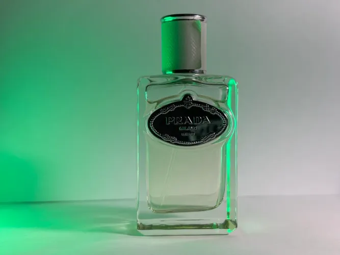 PRADA INFUSION D?IRIS - 30ML (90%)