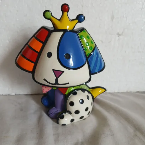 Estatueta de resina Romero Britto
