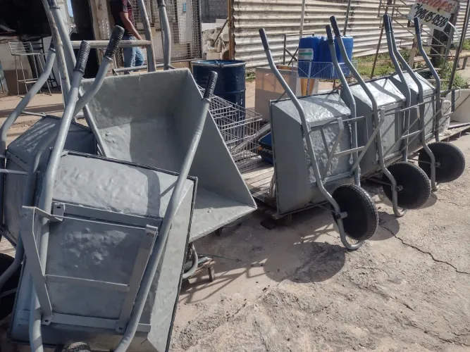 Vendo diversos materiais para construção