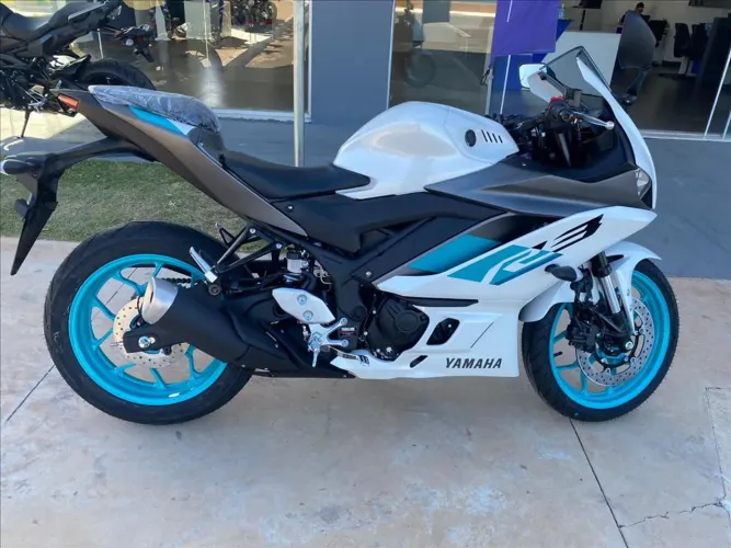 YAMAHA YZF R3 ABS