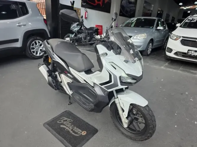 Honda ADV 150 2022