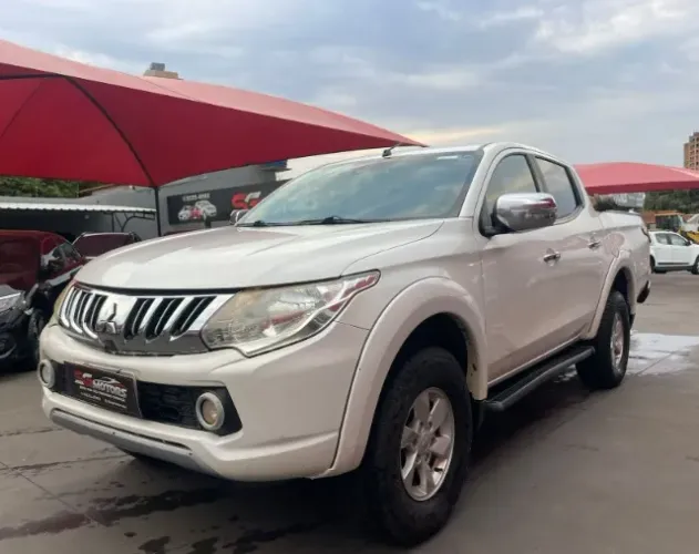  L200 Triton Sport HPE 2.4 CD Diesel Aut. 2018 REPASSE