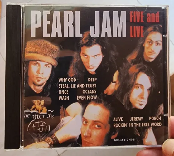 CD da banda Pearl Jam - Five and Live