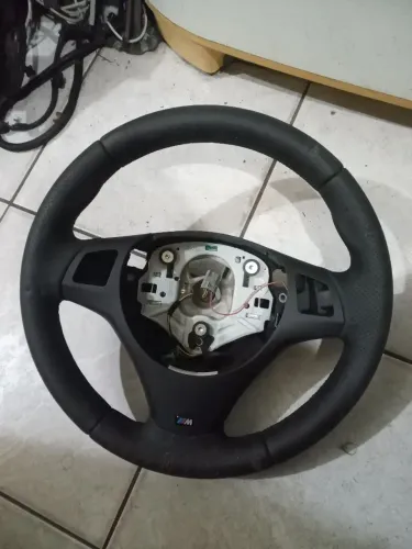 Volante Esportivo Bmw Modelo M E90 E91 E92 E93 (7841397-02)