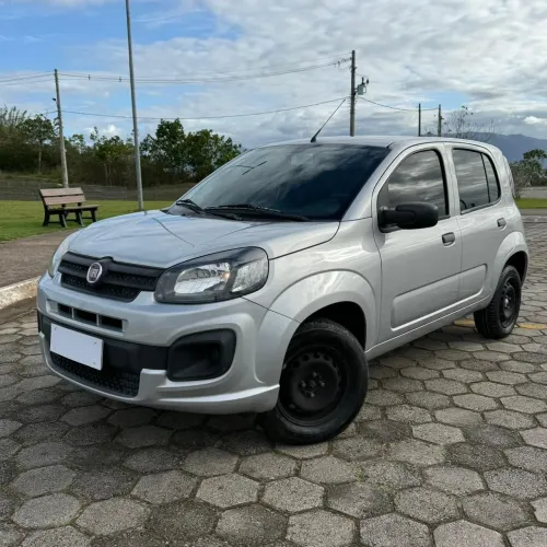 Fiat Uno Attractive 1.0 EVO Fire Flex 8V 5P 2021