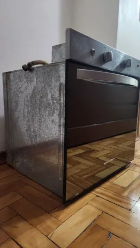 Forno de embutir a gás Brastemp prata