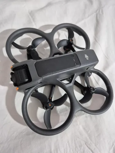 Drone DJI Avata2 googles n3 e motion3