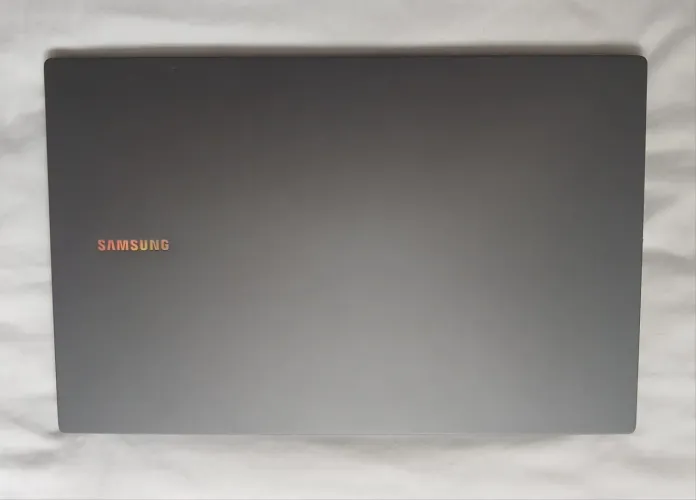 Samsung Galaxy Book4 estado de novo, pouquíssimo uso, com Nota Fiscal inclusa!