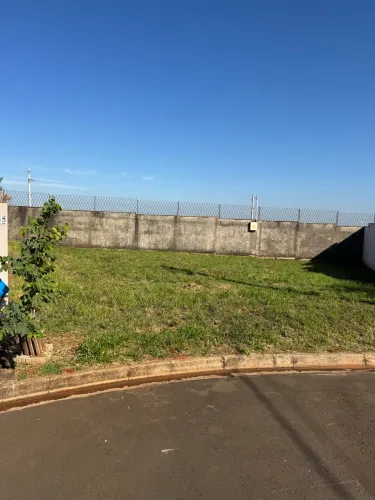 TERRENO CONDOMÍNIO FECHADO