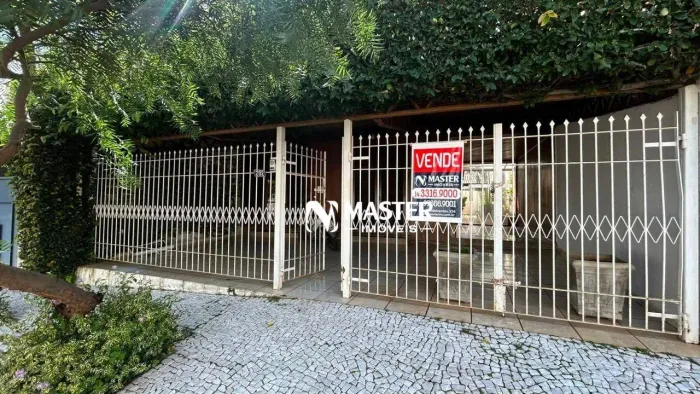 Casa com 3 dormitórios à venda, 230 m² por R$ 380.000,00 - Alto Cafezal - Marília/SP
