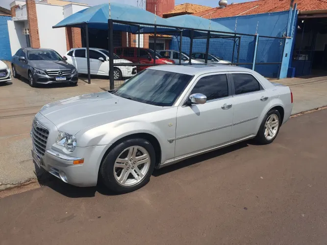 Chrysler 300 C 5.7 V8 16V 340cv Aut. 2006