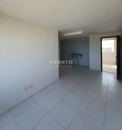 Apartamento com 2 quartos em Candeias