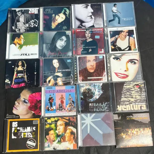 Lote de CDs - Grandes Nomes da Música Brasileira (MPB / Rock / Pop)