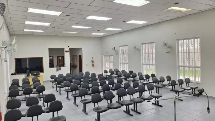 Imóvel Comercial para Venda em Seropédica, Fazenda Caxias, 1 dormitório, 2 banheiros, 5 va