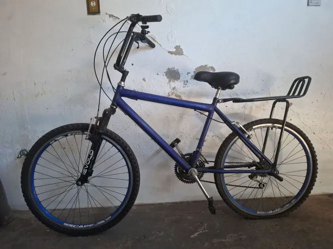 Bicicleta Aro 26 - Boa para uso ou reforma