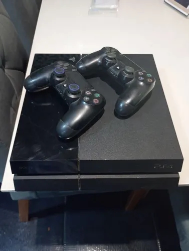 Playstation 04