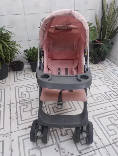 Carrinho de bebê burigotto menina