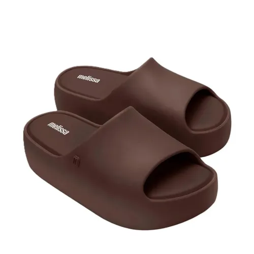Vende- se Melissa free platform slide