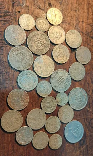 Lote 27 moedas antigas de réis