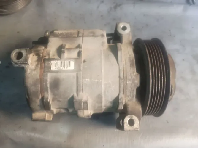 Vendo compressor do ar condicionado da journey 2.7 v6 ano 2010 com 3 meses de garantia