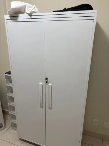 Armário de 2 portas