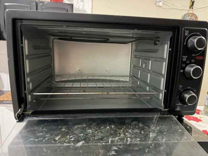 Vendo forno baratinho pra sair hoje 280,00 reais 
