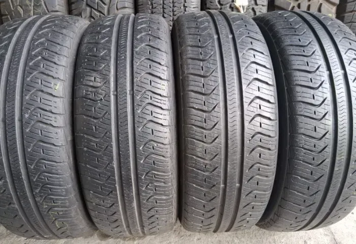 04 pneus 185/55/15 Pirelli P-7 por 950,00 o jogo