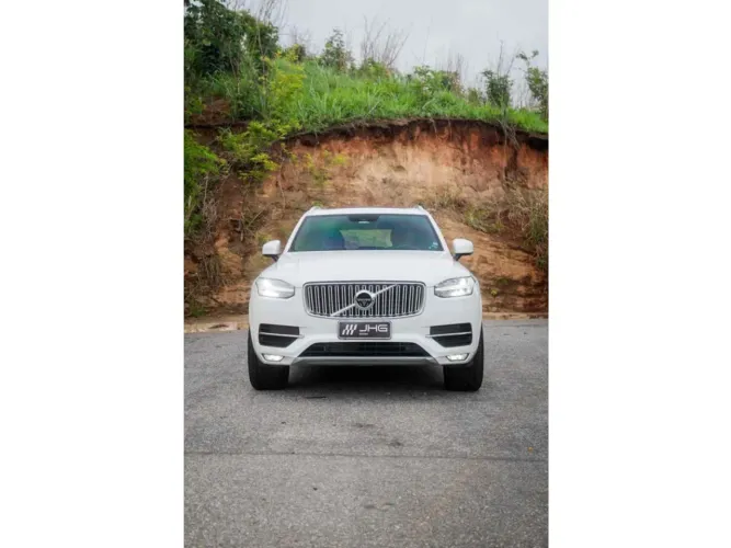 Volvo XC 90 D-5 Inscription 2.0 235cv Dies. 5P 2017