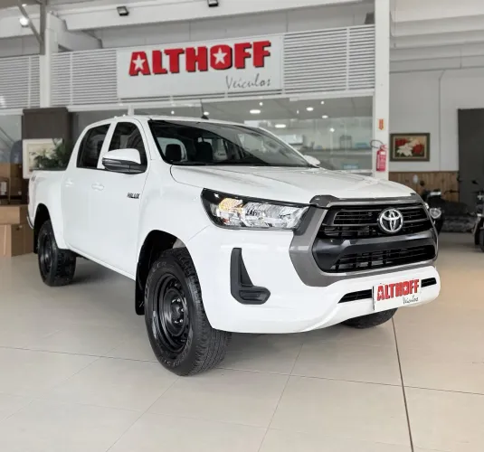 Toyota Hilux CD 4X4 2.8 Diesel Mec. 2024