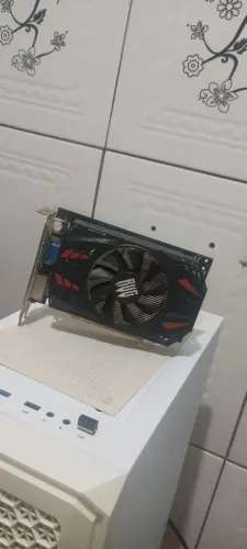 Placa de vídeo GTX 550 semi nova