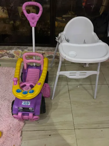 Carrinho de passeio e cadeira de alimentação