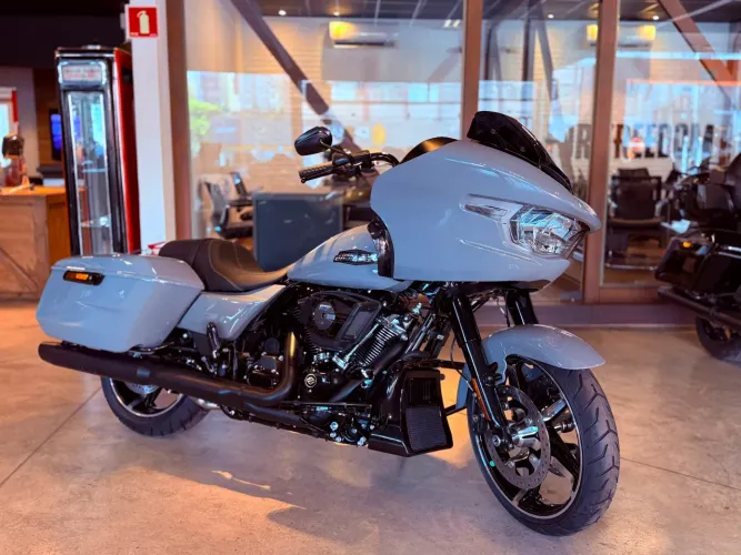 Harley-Davidson Road Glide Dark Billiard Gray