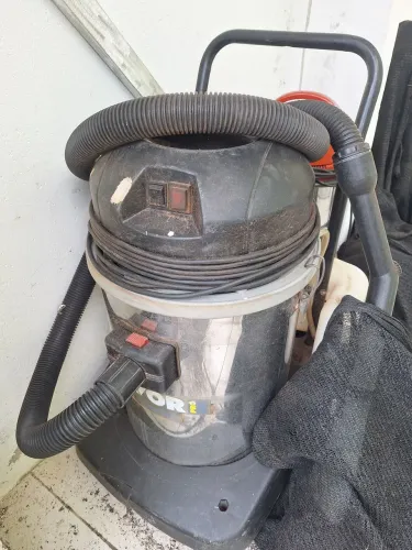 Maquinario para limpeza a seco 