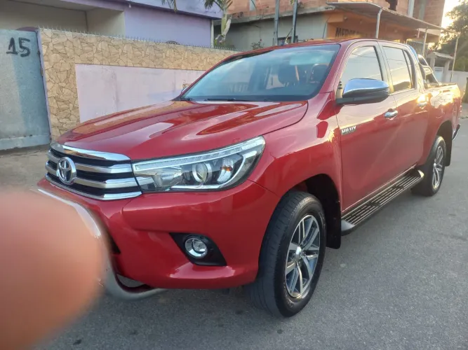 Toyota Hilux CD SRX 4X4 2.8 TDI 16V Diesel Aut. 2018