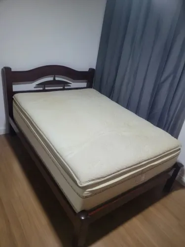 Colchão casal Sankonfort Premium com pillow top e molas ensacadas