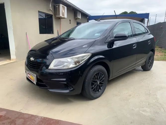 Chevrolet Onix Hatch LT 1.0 12V Flex Mec. 4P 2015